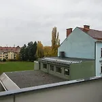 Flataid Apartment Schiessstattgasse